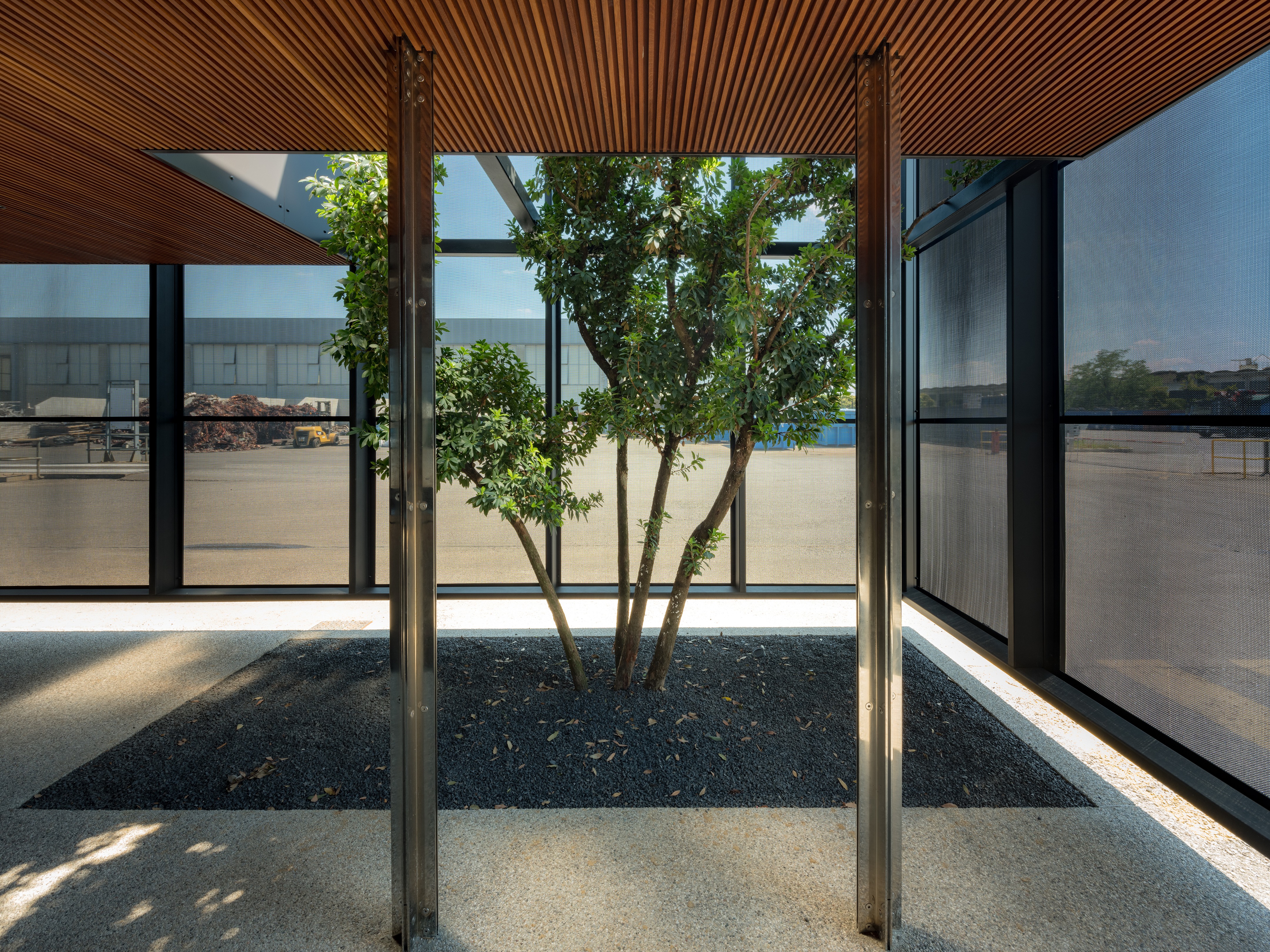 悬浮办公楼设计，打造现代办公空间-10