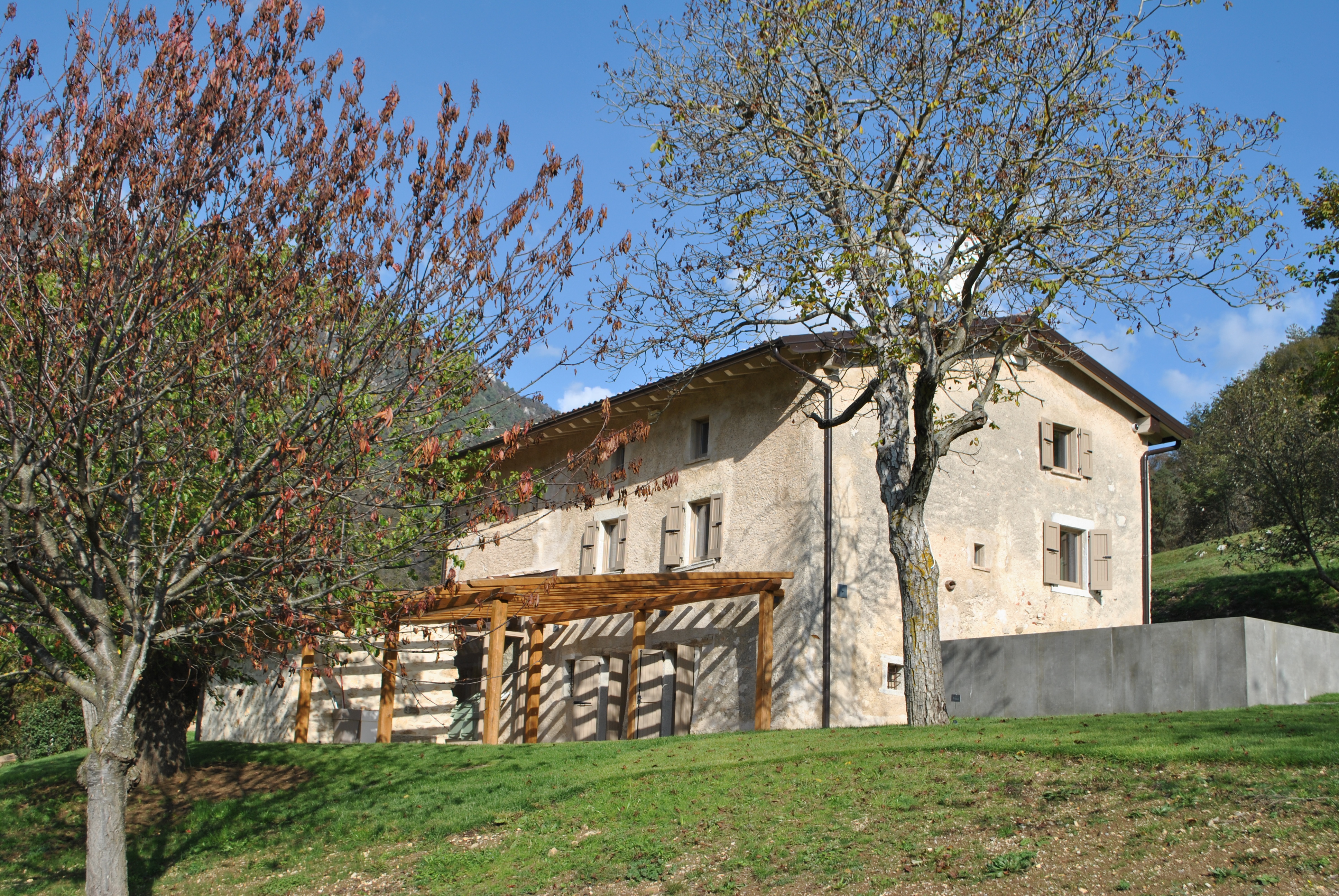 Studio Saramondi丨别墅建筑丨Caveruna-1