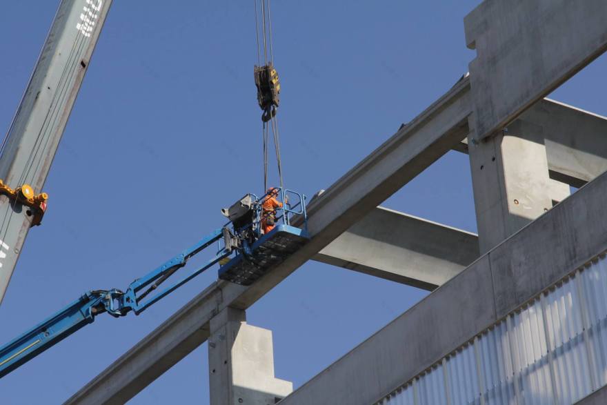 意大利钢铁工厂的现代化改造-23