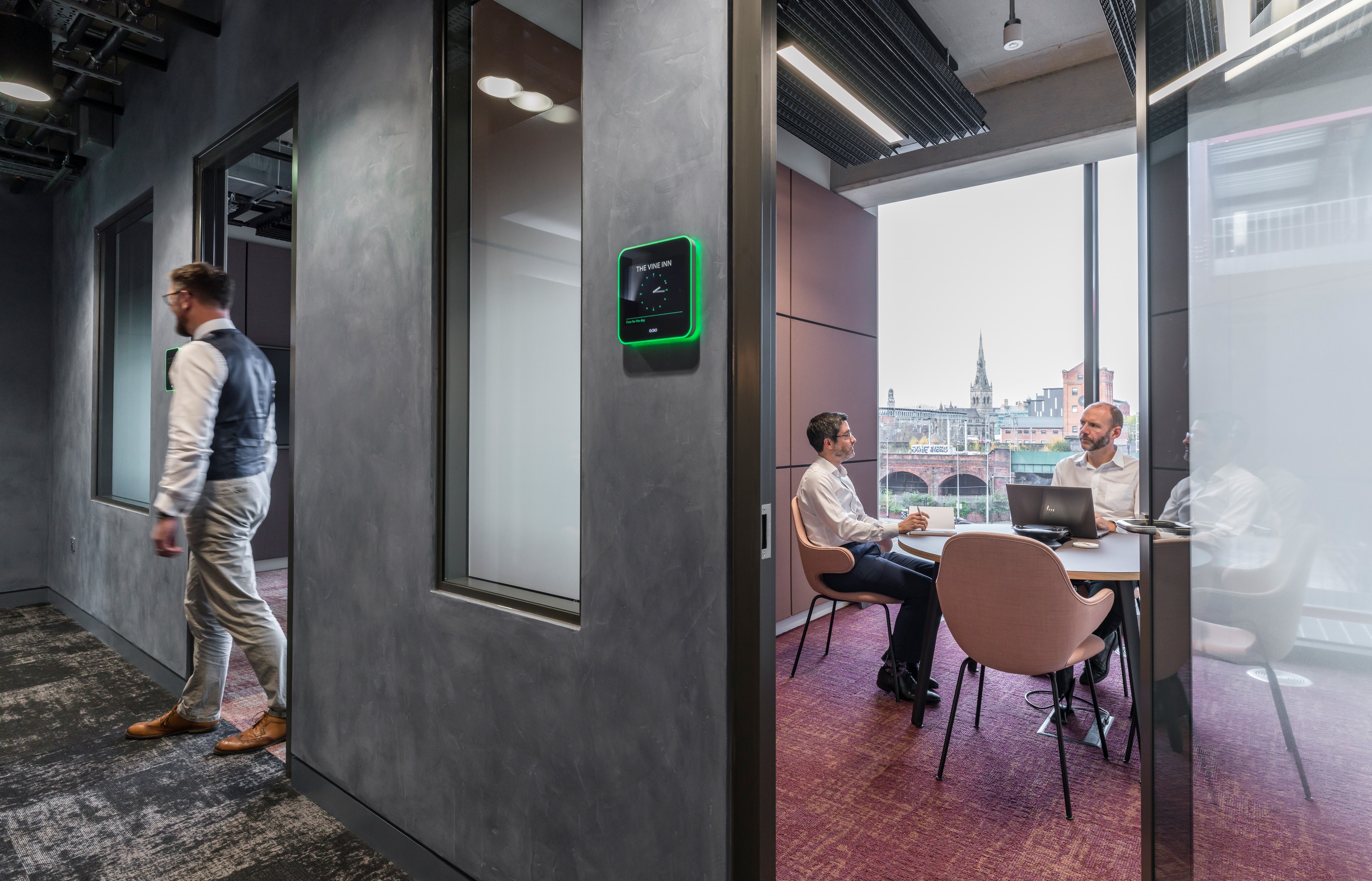 在河畔宅邸沉思-15