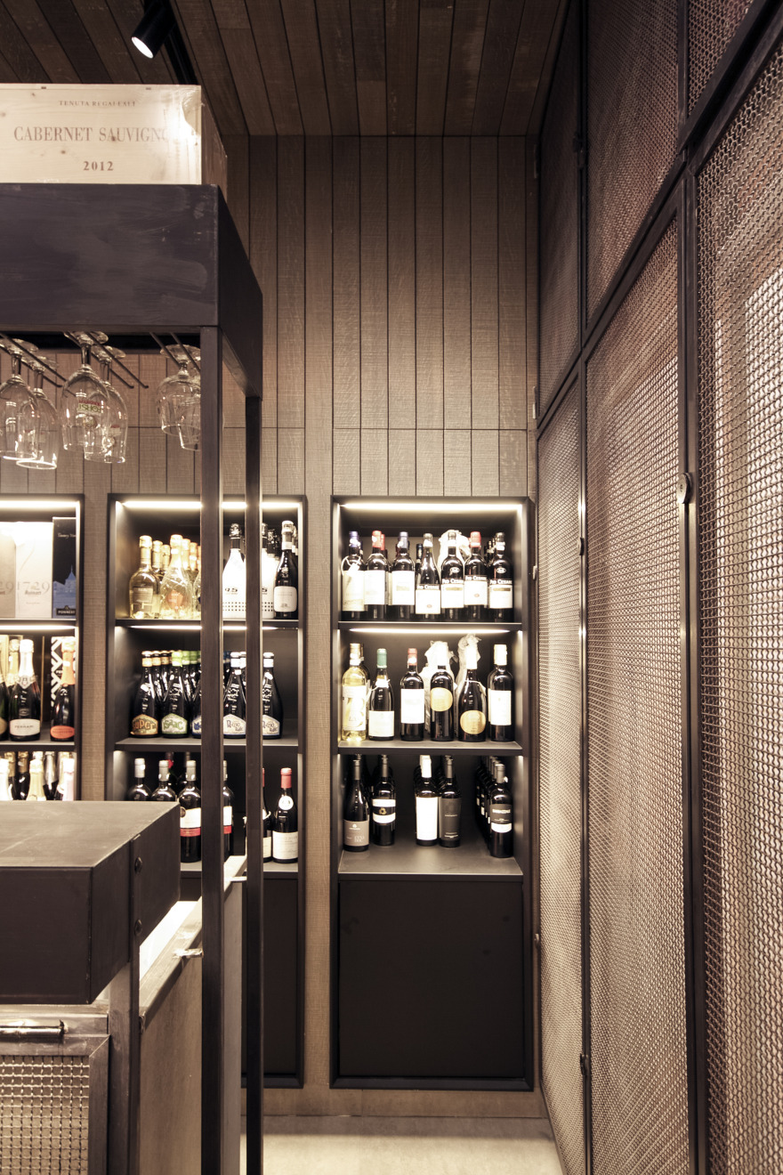 赞加洛罗酒馆-4