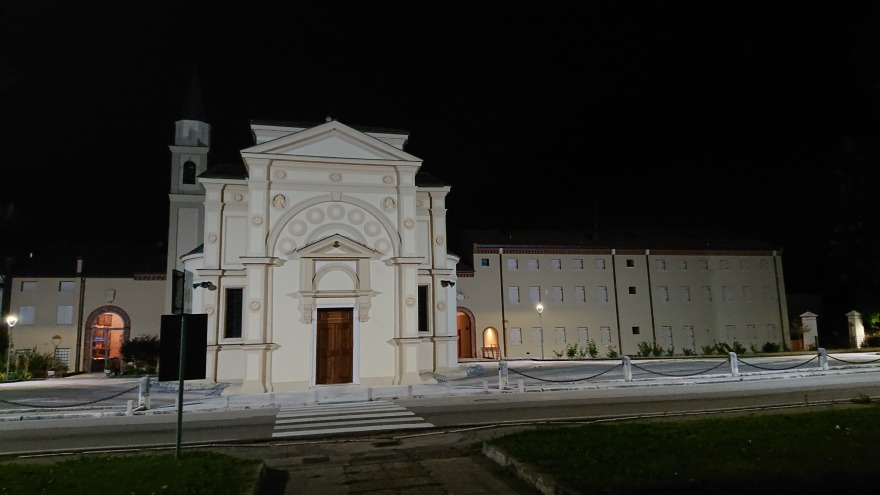 农村社区公益住房——绿色环保、能源高效的典范-10