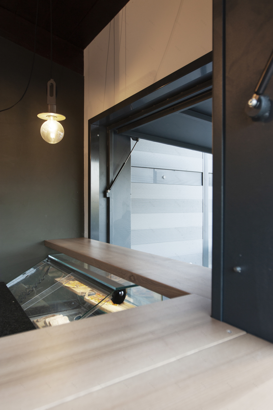 La Maddalena 泳池酒吧设计-6