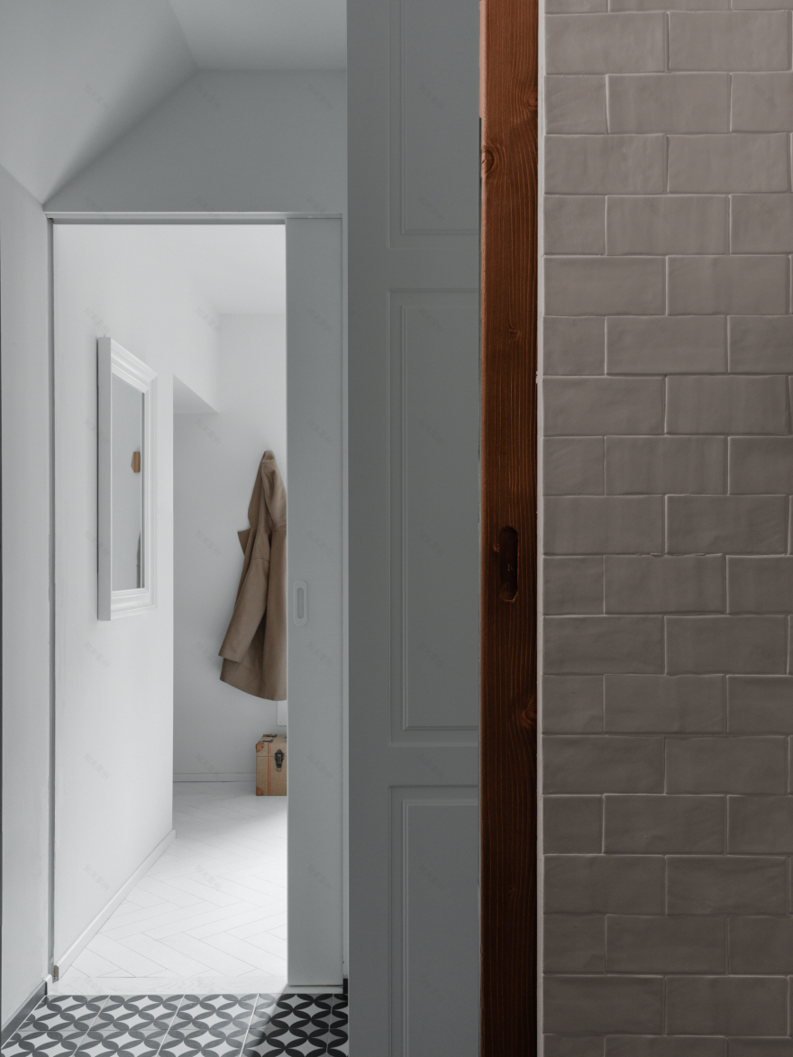 古老城区的浪漫小公寓-10