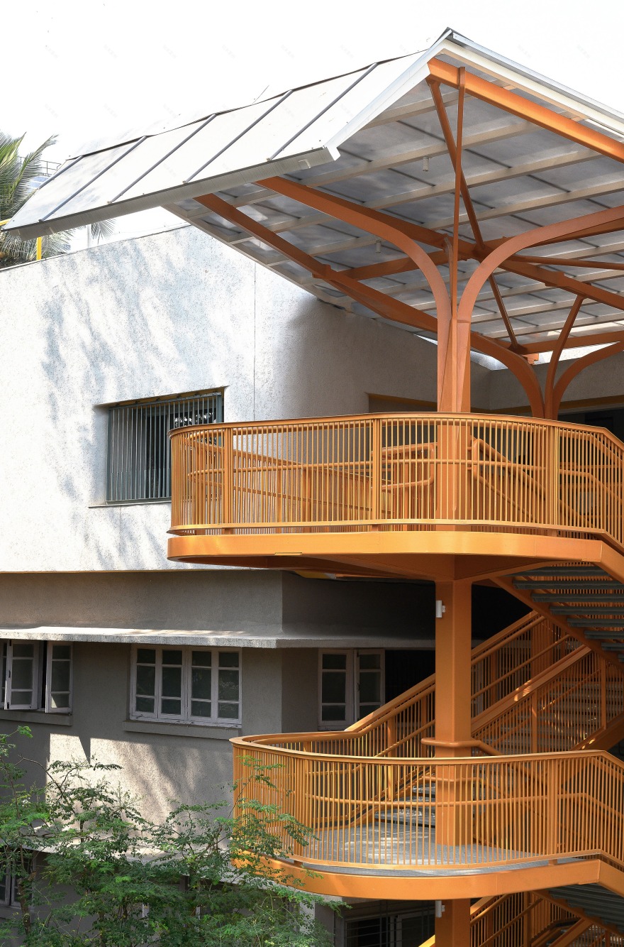 活力满满的黄色楼梯 · 孟买女子学校的创新设计丨Enid Gomez 等-1