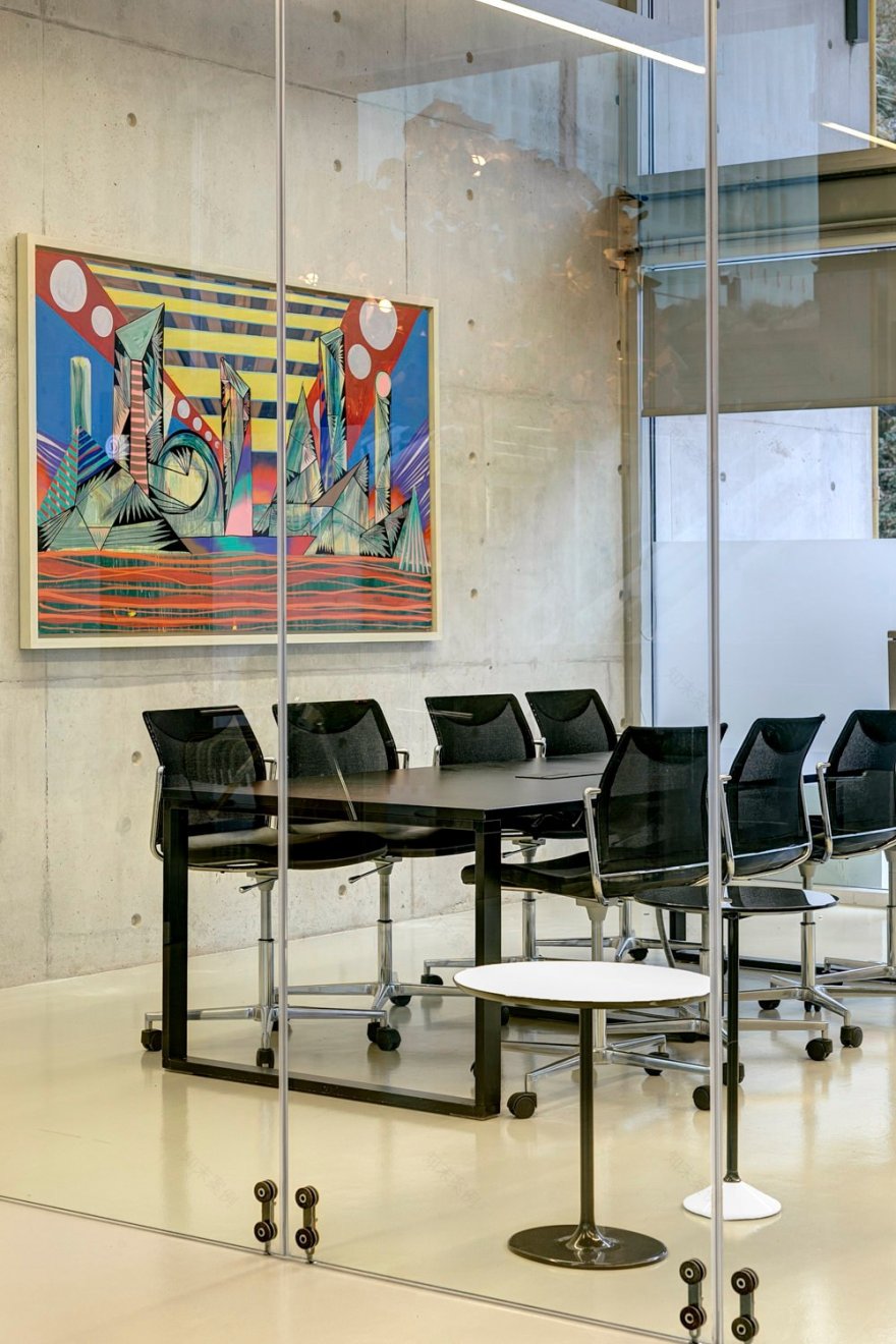 希腊最大呼叫中心,8000 平米空间的惊艳蜕变-3