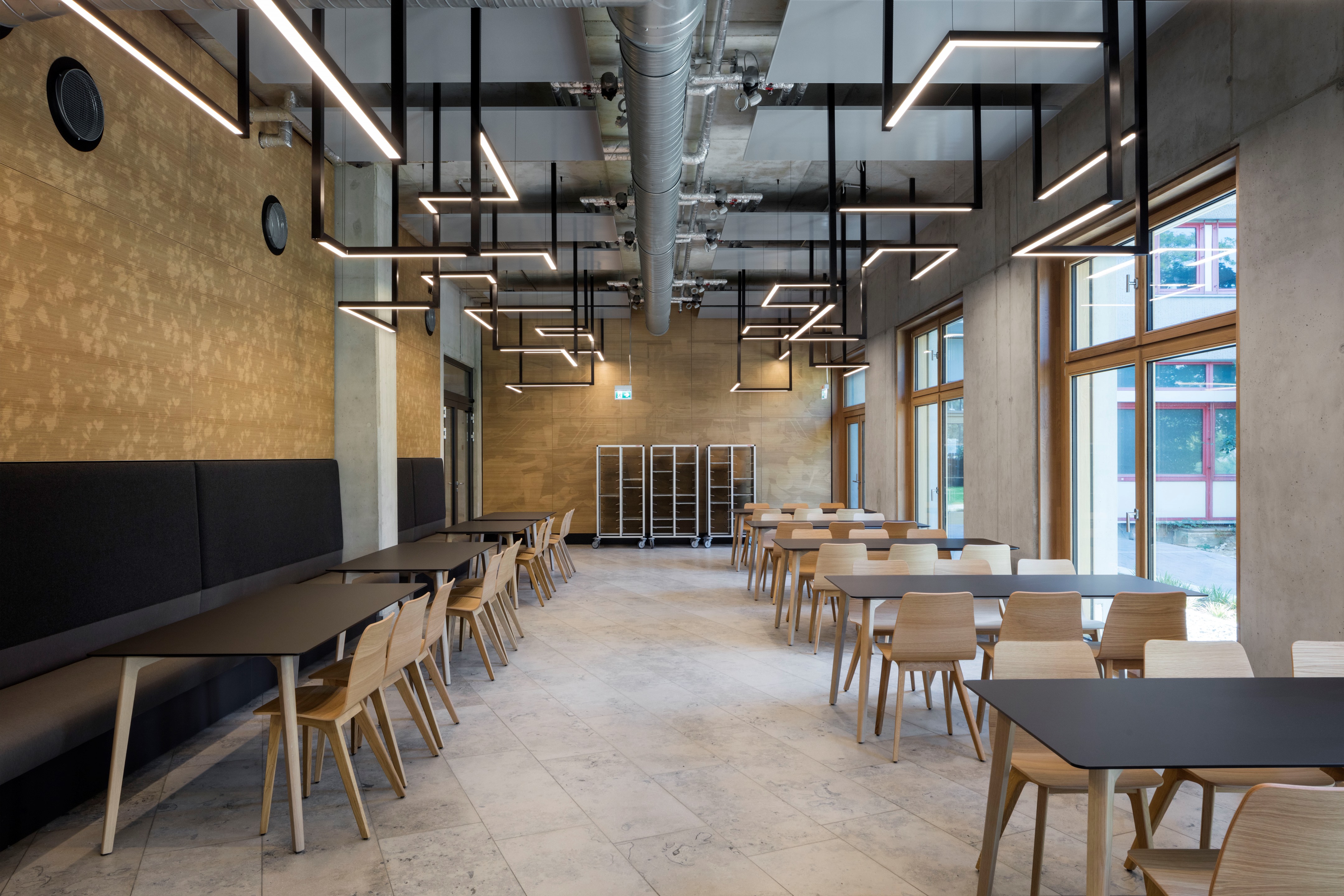 科隆港口行政大楼-0