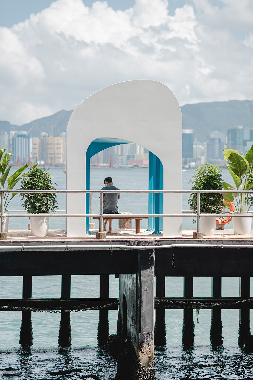 夏季凉亭，香港/维多利亚港公共码头上首个俯瞰狮子山的艺术装置-23