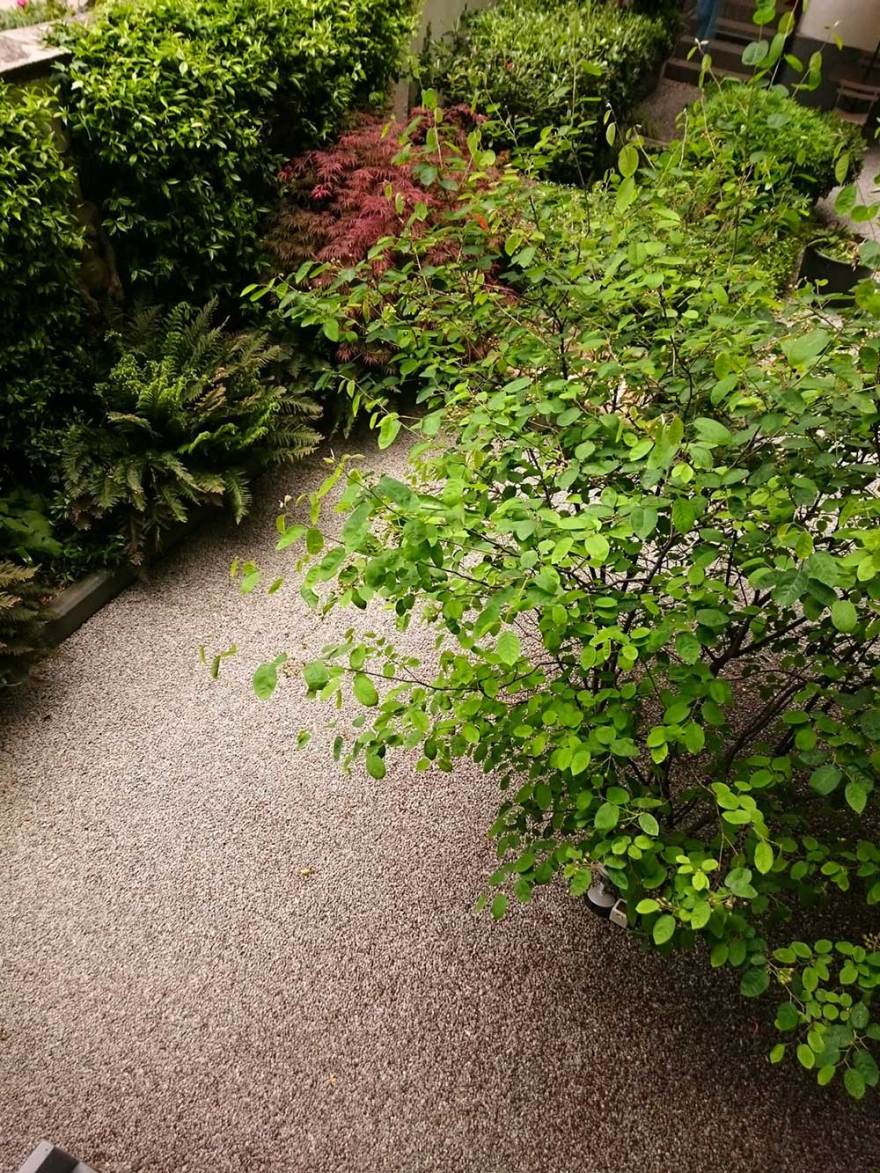 米兰 B&B Rosso Segnale 石子庭院设计丨意大利米兰-5