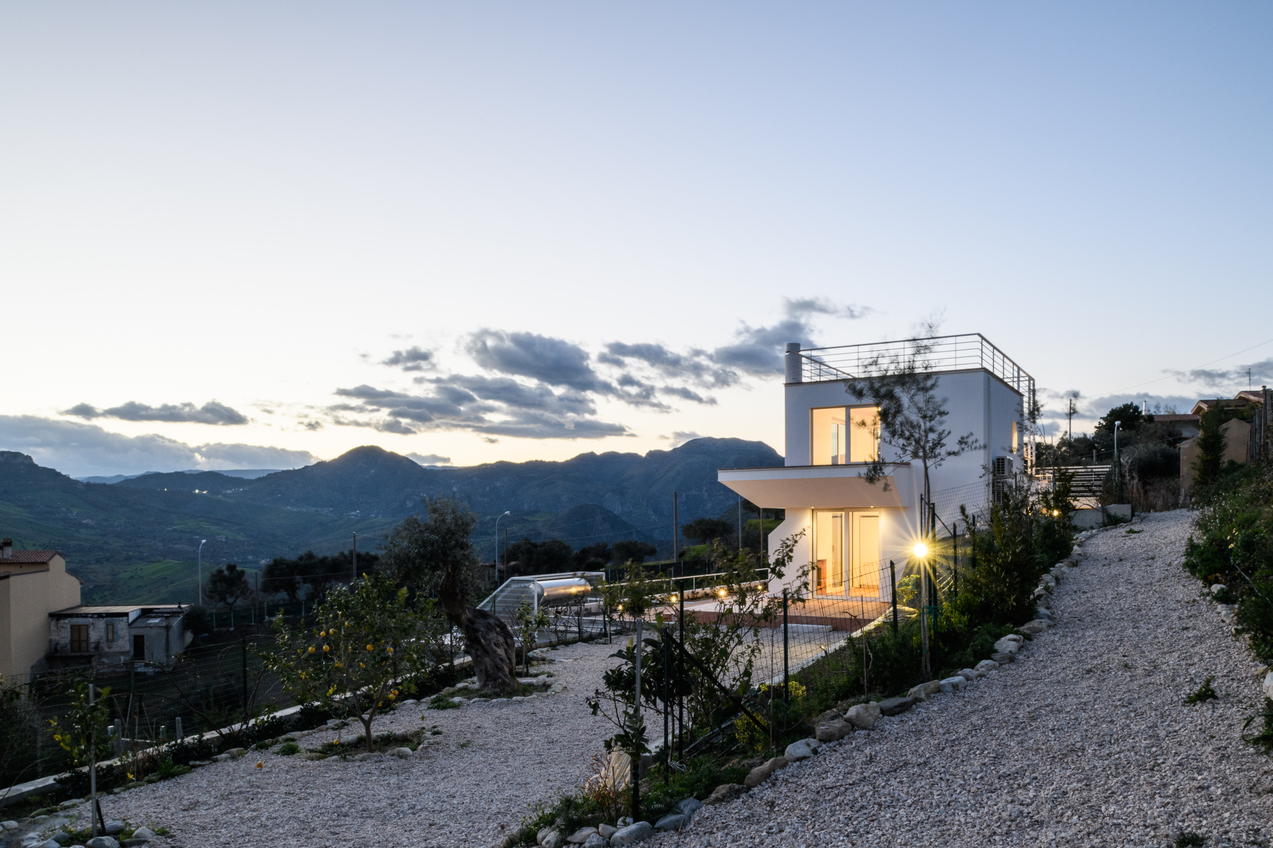 意大利别墅设计 | Dentro il paesaggio. Una casa in Calabria-23