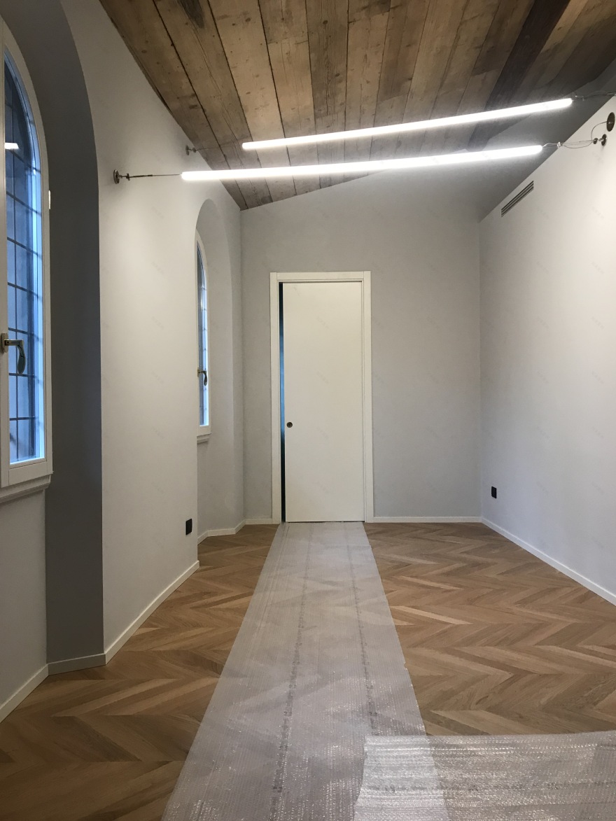 异形屋顶下的温馨家园丨Claudia Rossi-4