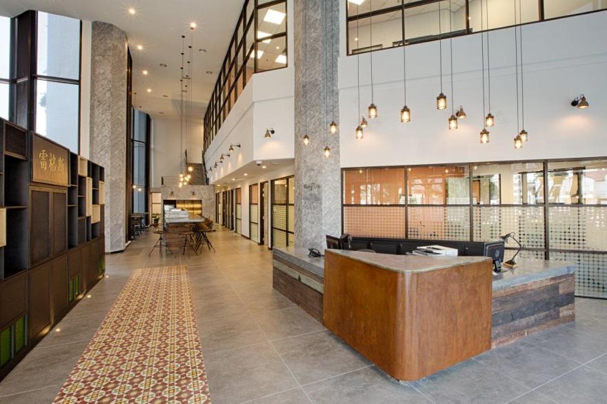 马来西亚槟城 Regus Menara Boustead 办公空间,展现传统与现代交融的魅力-6