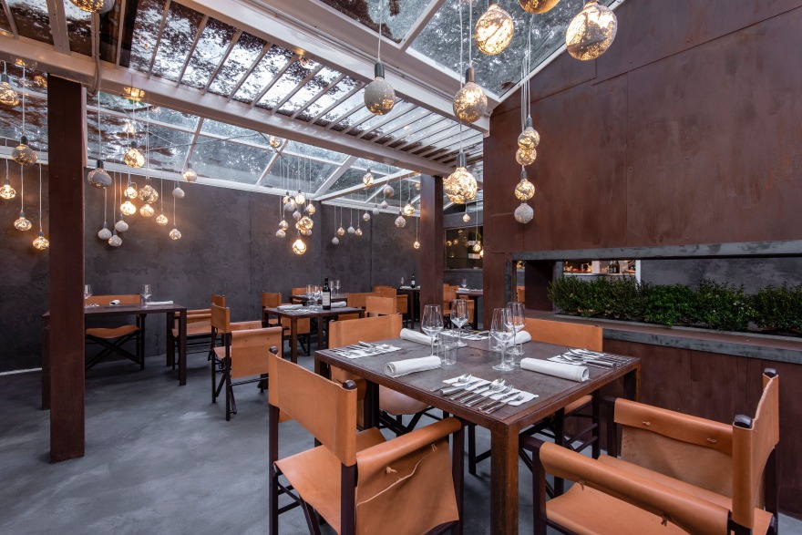 "美食建筑学"餐厅 | 融合自然的开放式设计-24