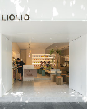 吕 晓斌丨Lio Lio 咖啡店