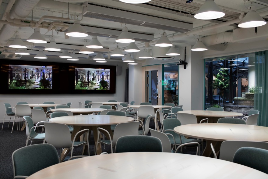 瑞典森林中的游戏王国 | King 办公室设计-22