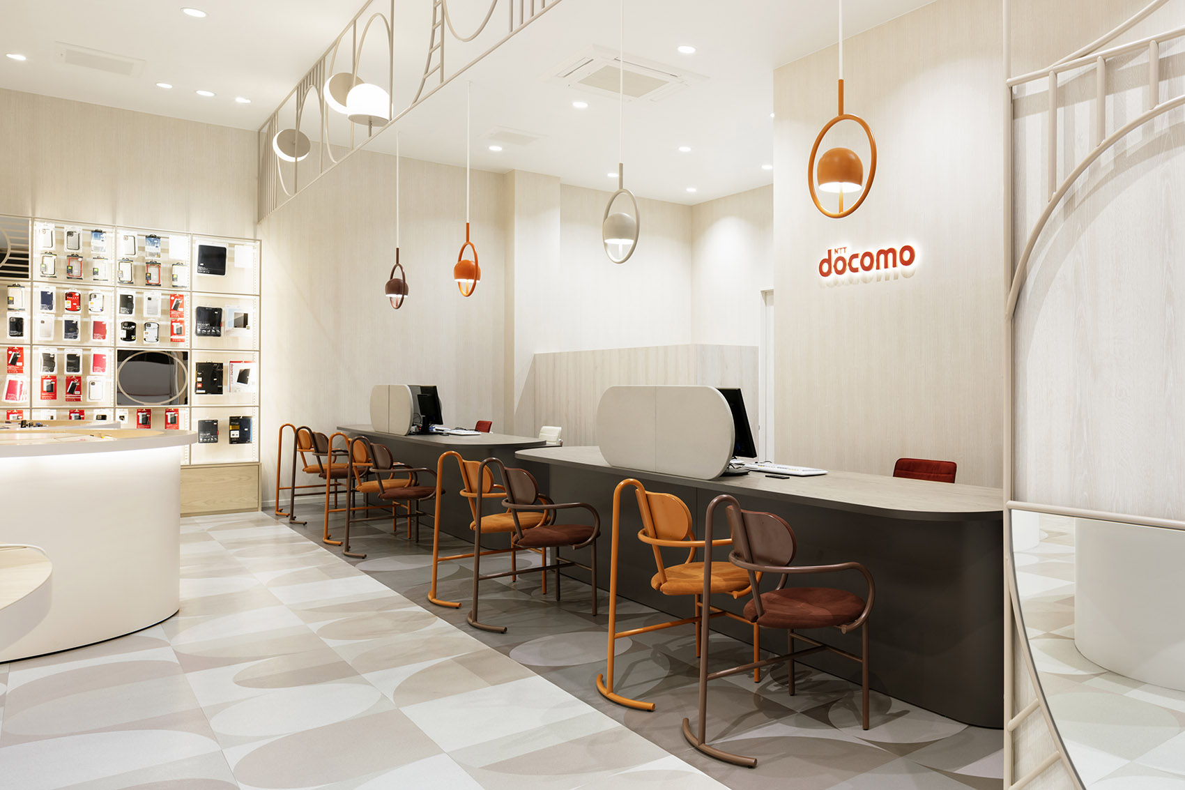 docomo商店和体验空间，日本/以设计支持移动运营商业务模式的重大变革-119