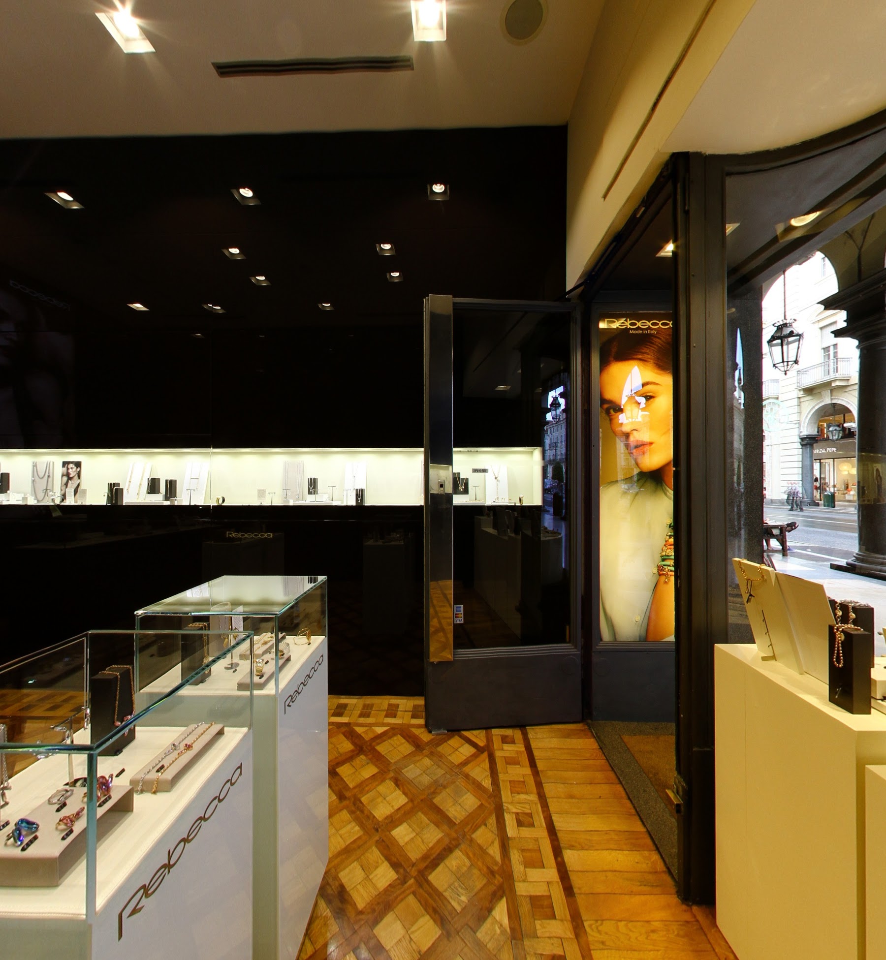 Rebecca Store · 都灵-2