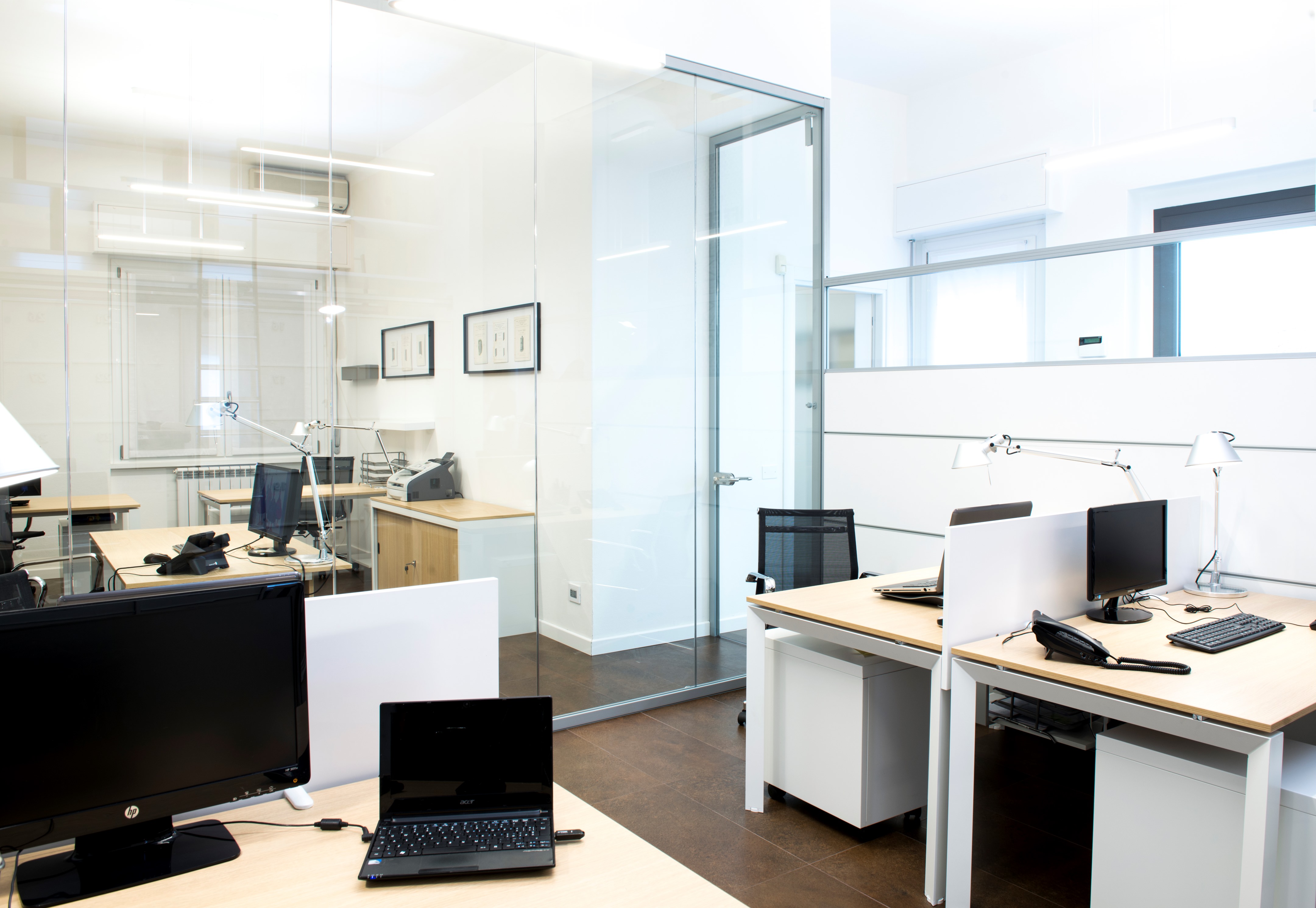 米兰高效办公空间设计,兼顾职场福祉与公司运营-4