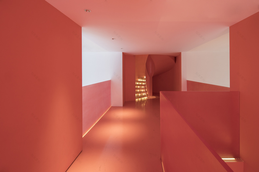 客从何处来 | 成都大慈寺甜品餐厅,红墙对话的拍照空间-32