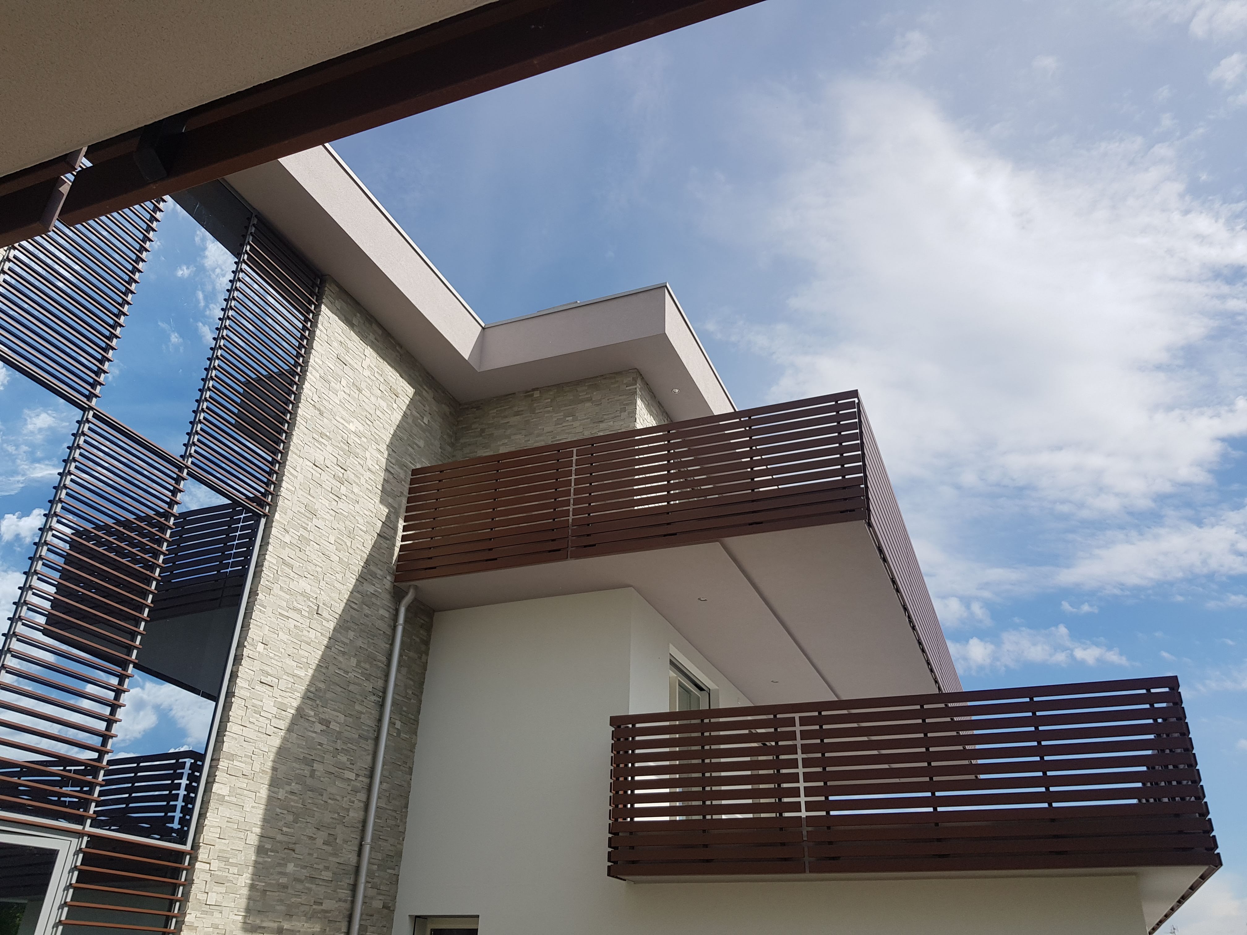 融合拆除与新建的综合性住宅设计-2