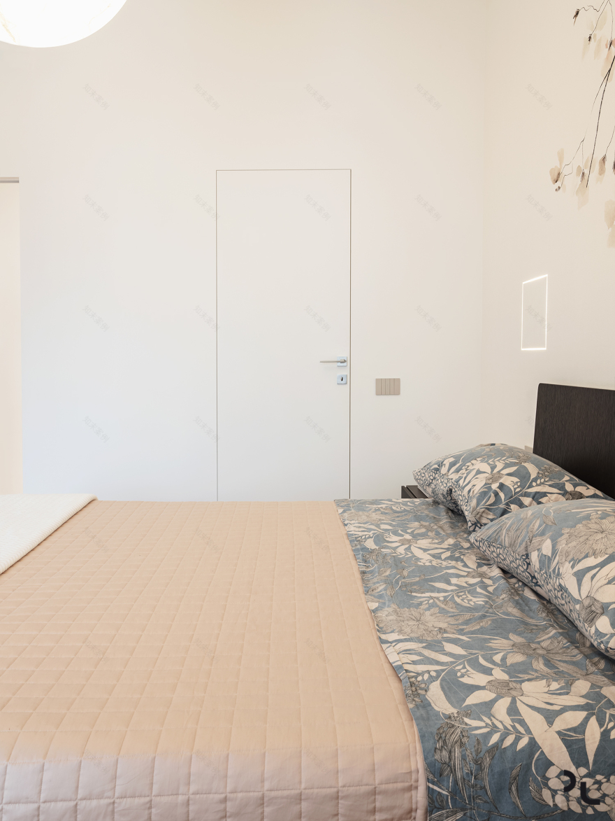 巴里城市气息 | 90 平米旧公寓的现代重生-41