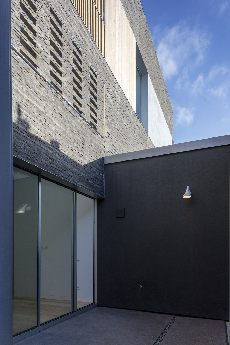 Teide 山下的生态别墅-17