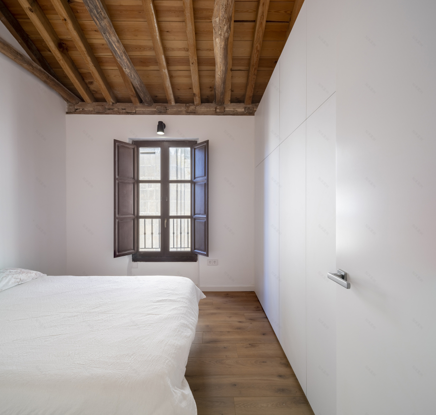 格兰纳达教堂住宅改造-22