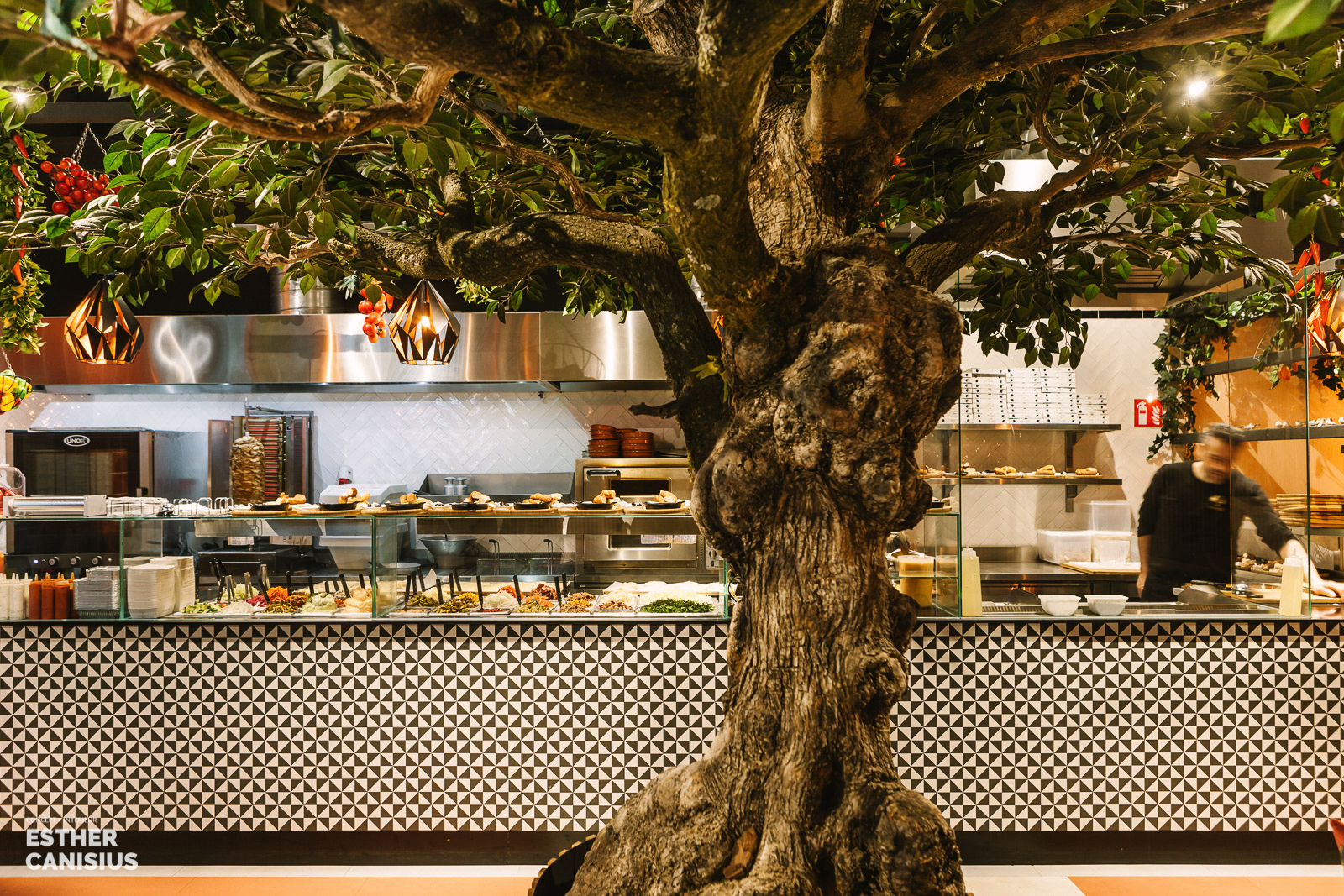 融合东西方元素的现代土耳其餐厅-12