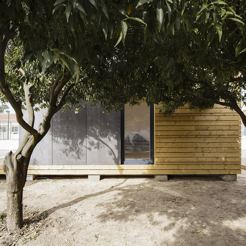 果园中的模块化木结构教室丨葡萄牙丨Estúdio AMATAM-54