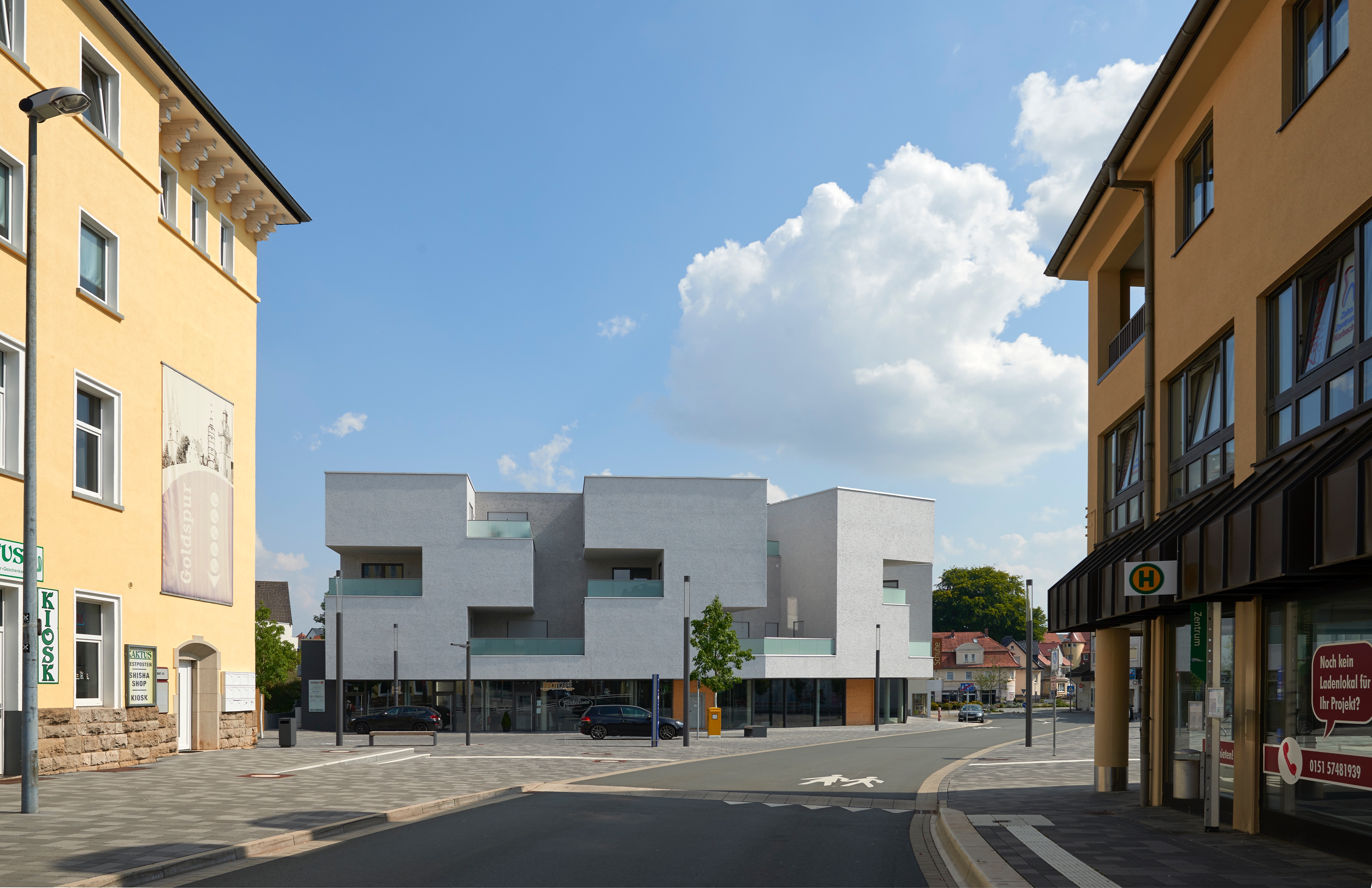 火车站社区大厦-1