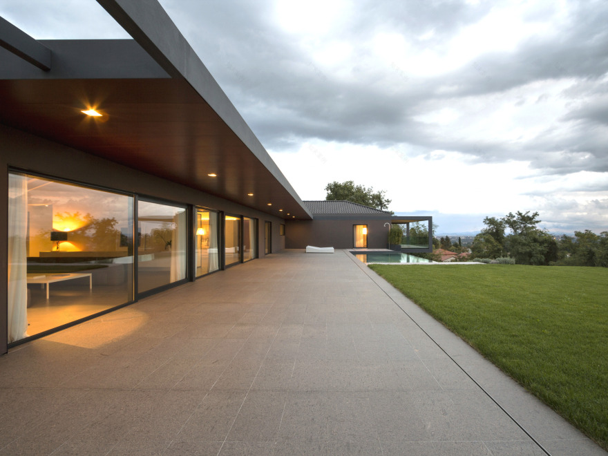 意式风情别墅设计,展现 Friuli 大美景象-0