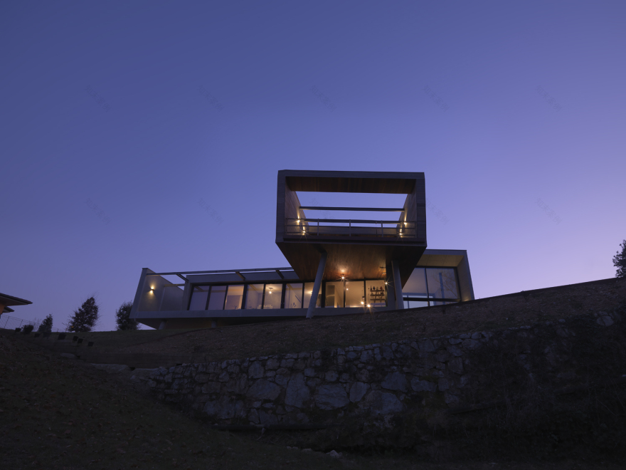 悬浮森林中的透明别墅-108