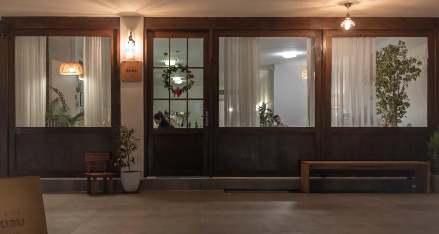 韩风咖啡店设计 | 温暖木质空间的现代演绎-3