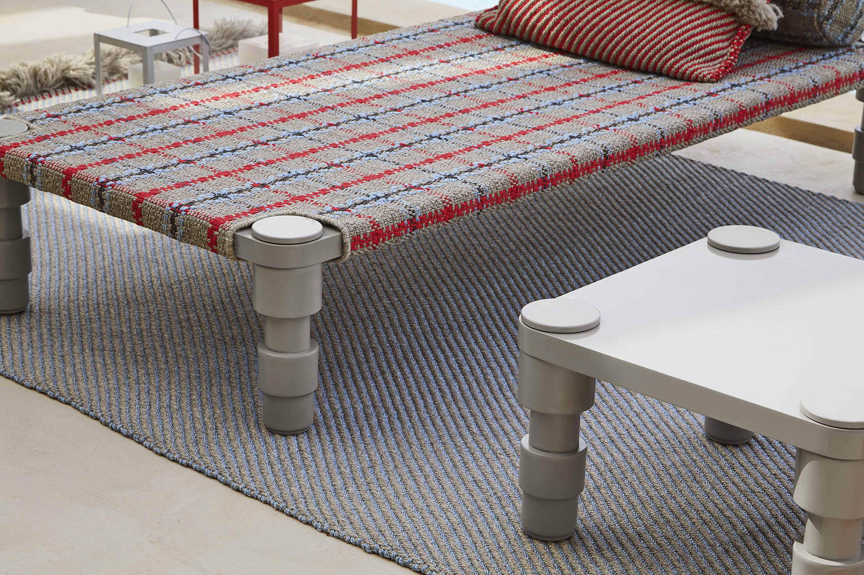 Garden Layers印度床与边桌系列/灵感源于莫卧儿帝国的古老习俗-65