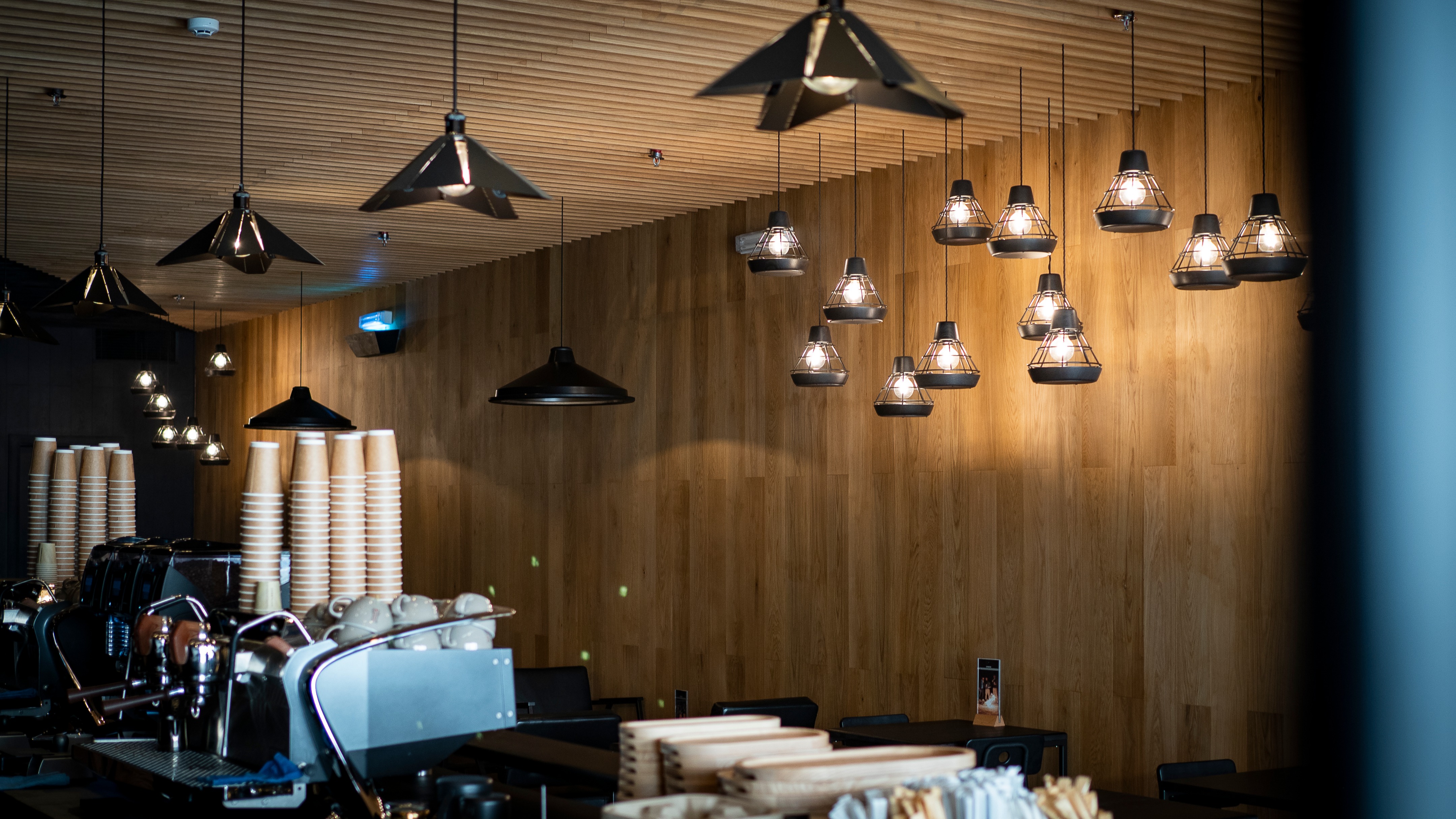 '返璞归真'咖啡店 | 英式设计打造沙特阿拉伯现代咖啡文化-14