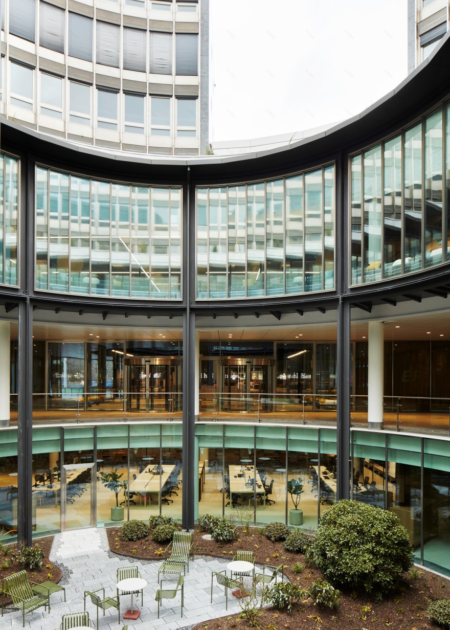 EF Zurich Office | 瑞士金融中心的教育先驱-11