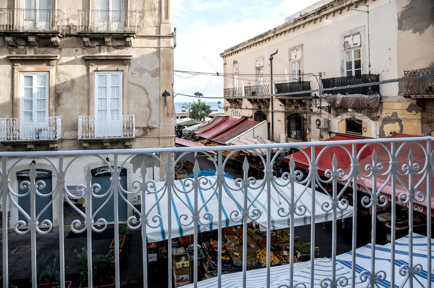 复古与现代共融的意大利公寓设计-23