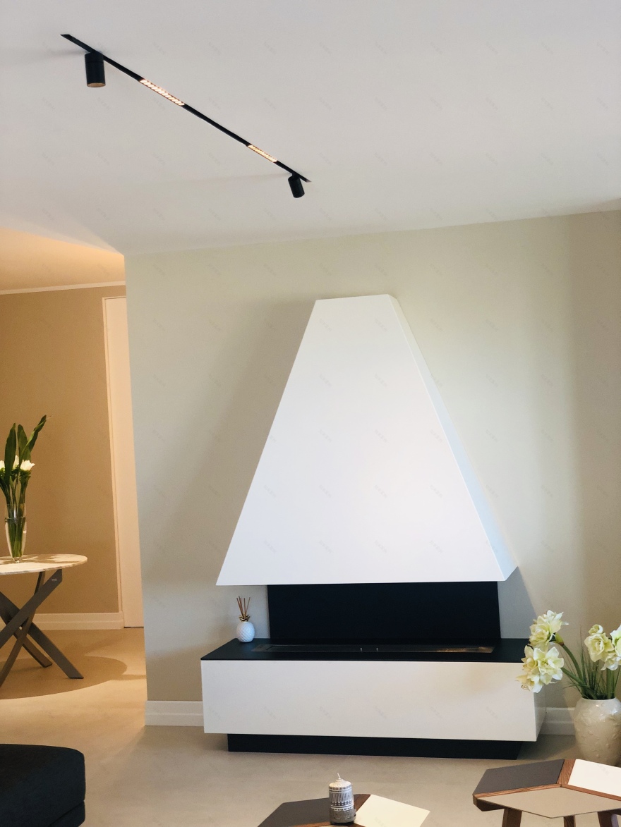 意大利海滨别墅的现代魅力-12