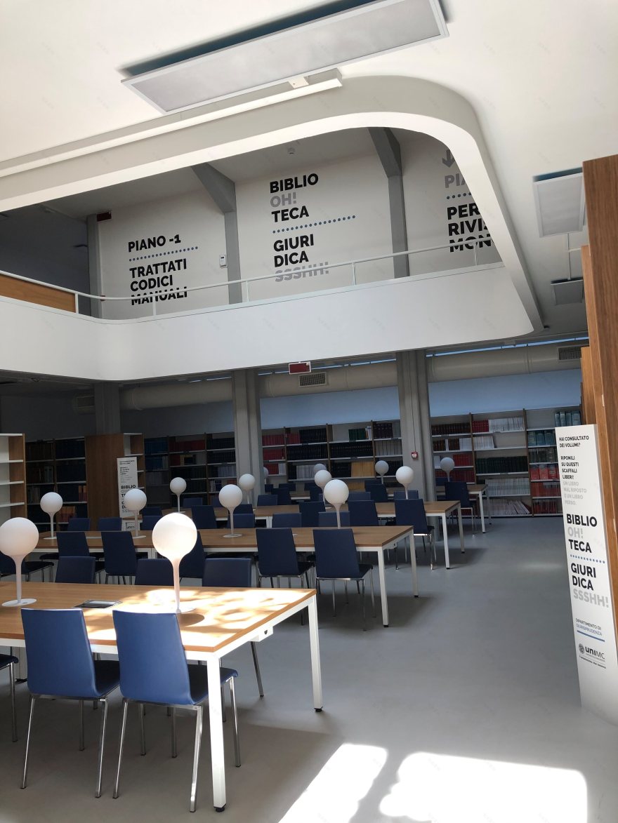 重塑法律图书馆·UNIMC-14