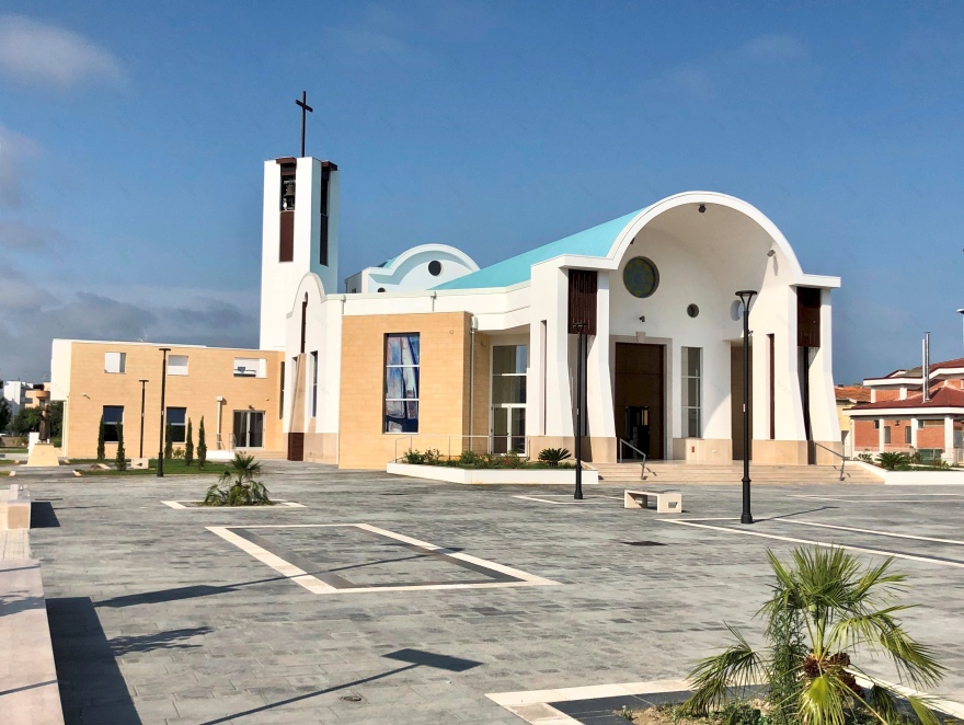 新建圣安东尼奥教堂及广场改造 | 意大利海滨新景观-4