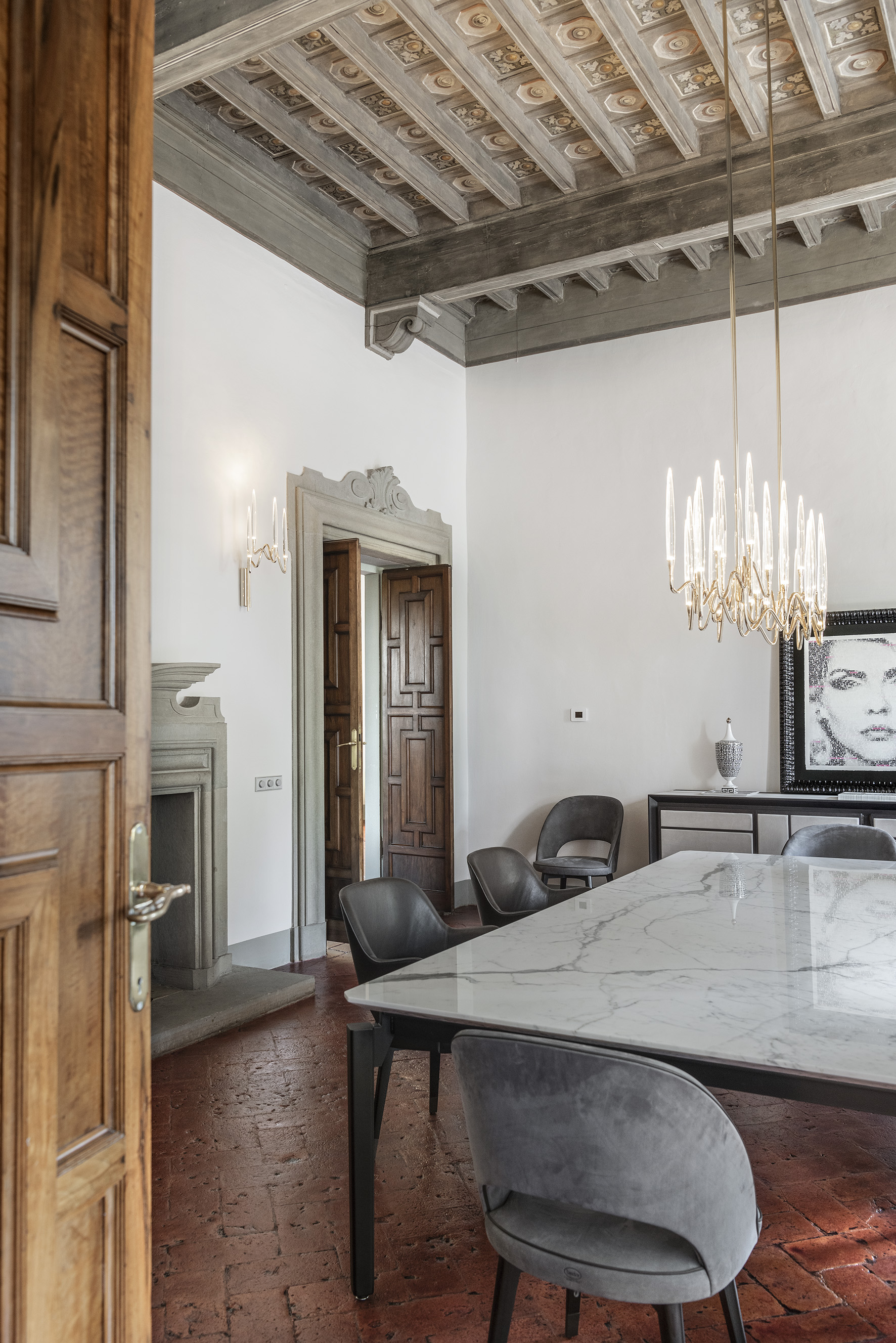 意大利佛罗伦萨山顶复式公寓设计丨Pierluigi Sammarro-8