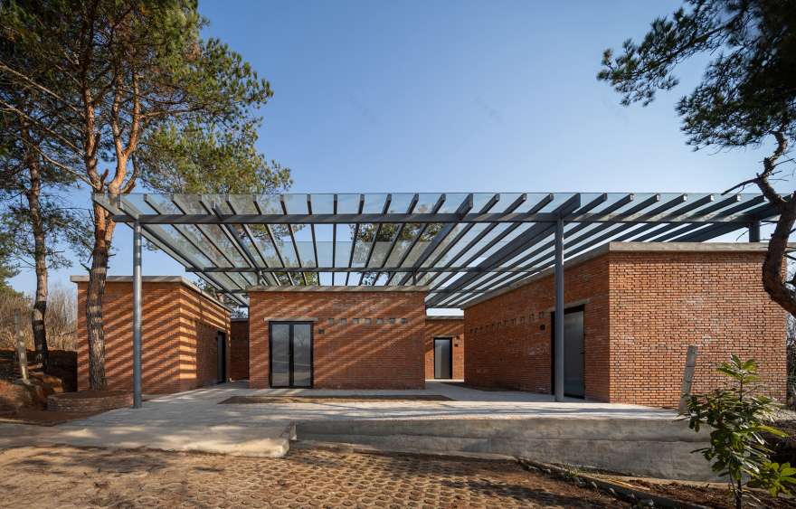 松树环绕的乡村旅游公厕丨中国武汉丨UAO 瑞拓设计-23