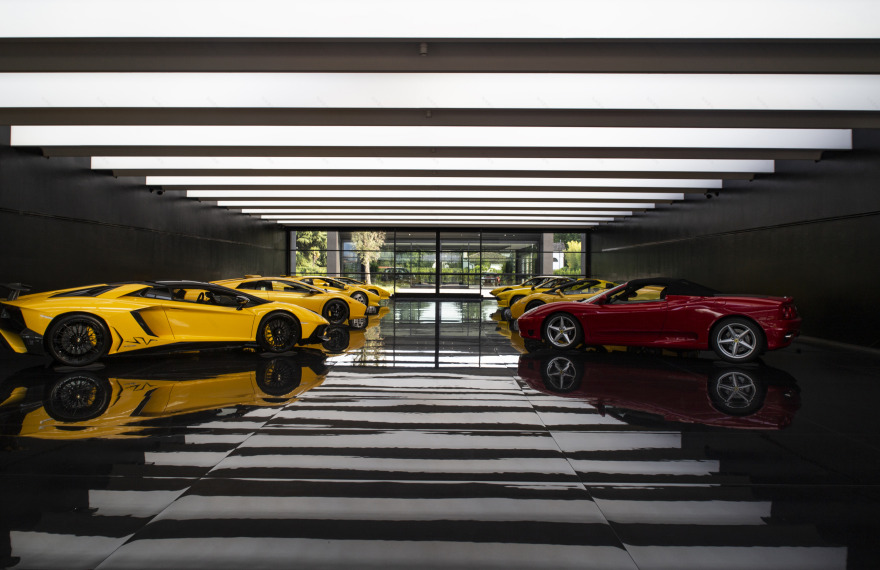 意大利 12 辆兰博基尼的私人展览空间-0