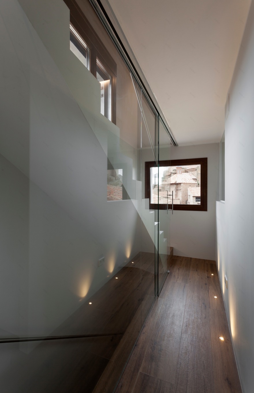 西班牙现代乡村别墅,城堡与果园之间的诗意栖居-22