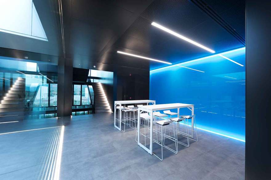 乌贝索尔办公大楼-8