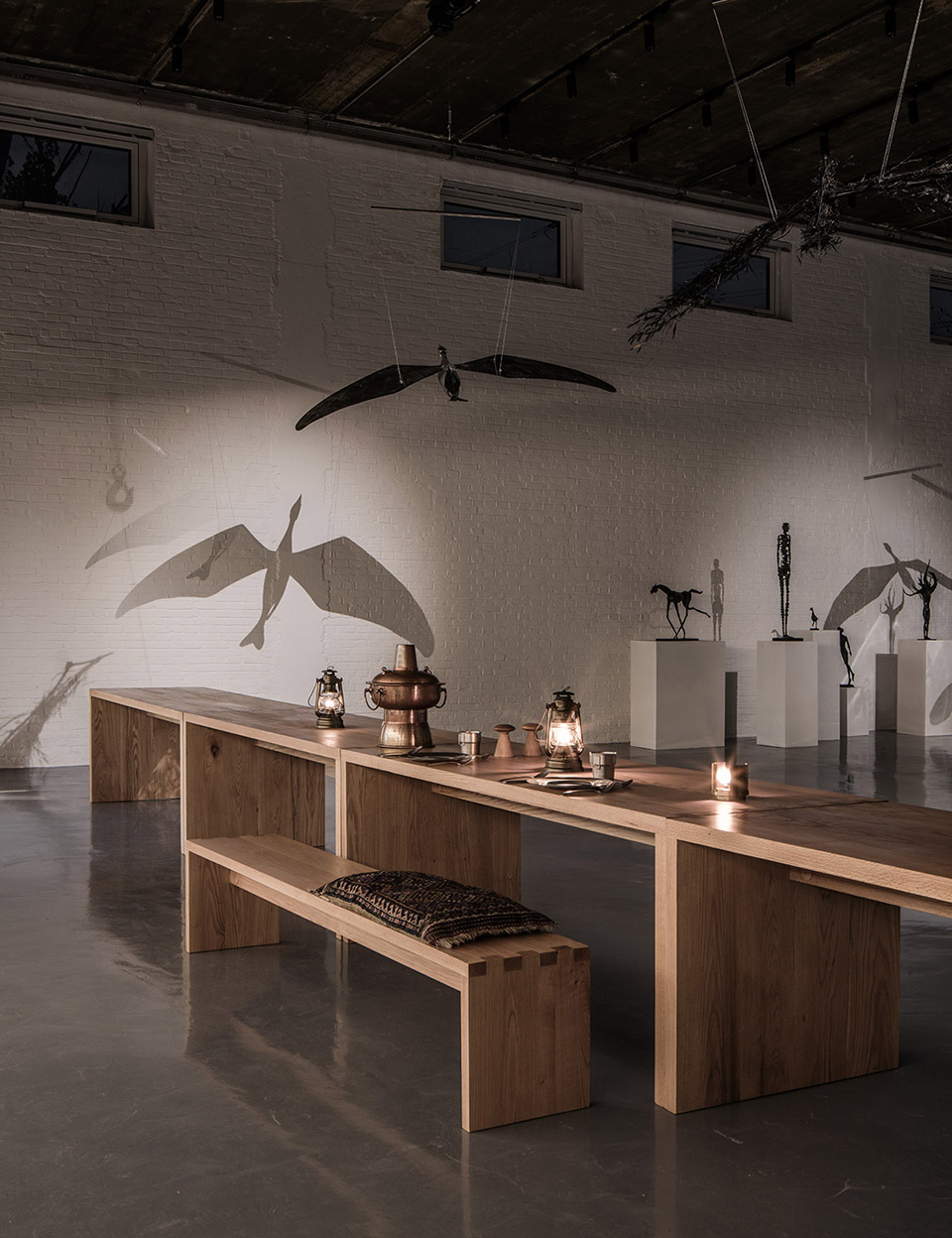 北京梅赛德斯展厅,灵活空间打造社交聚会场所-25