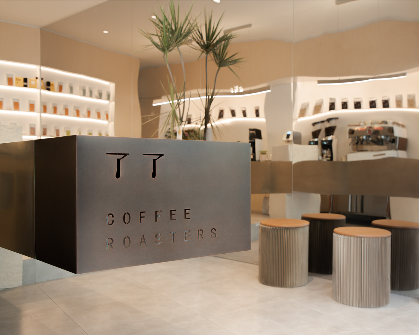 吕 晓斌丨Lio Lio 咖啡店-1