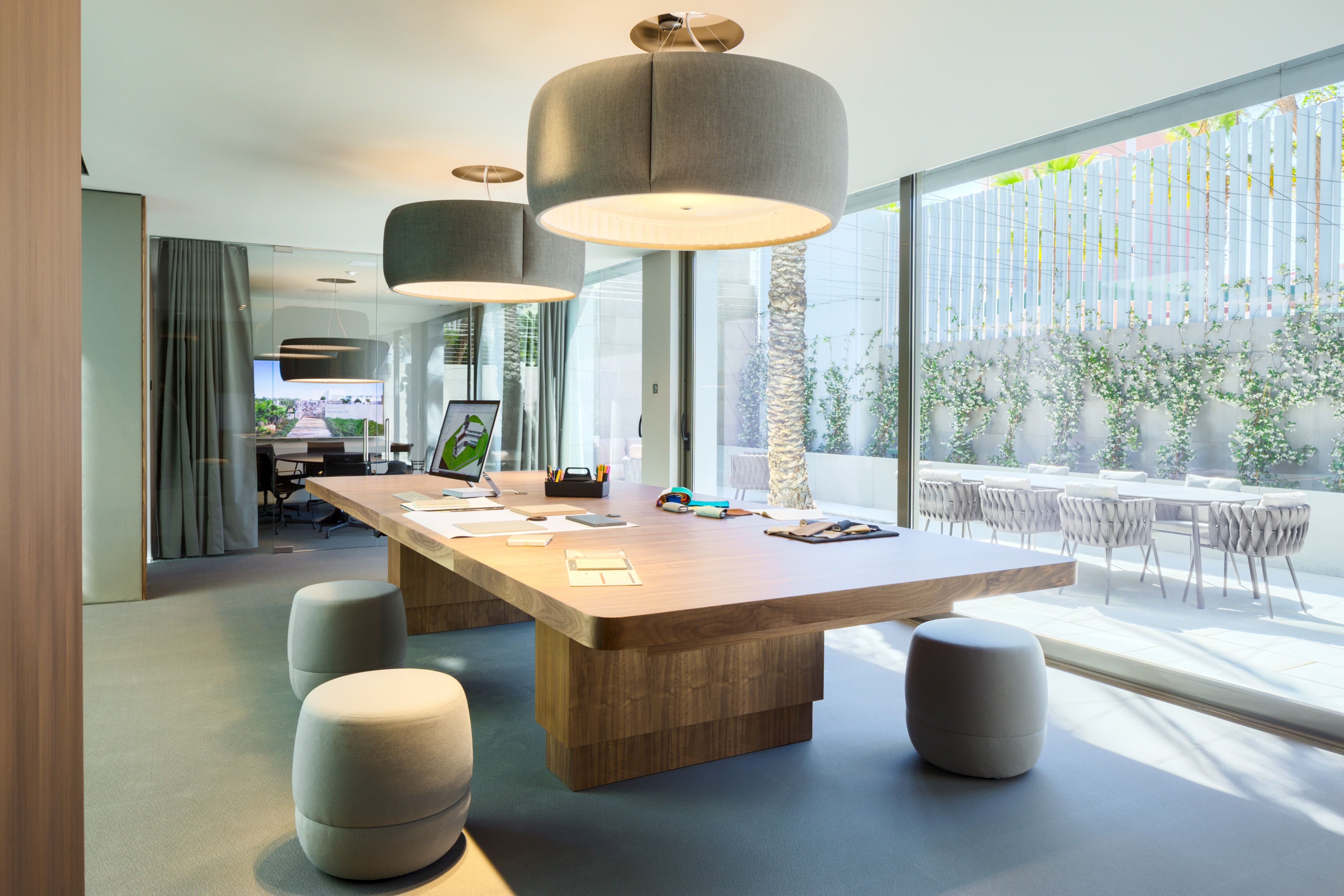 西班牙 Somium 总部,Monica Armani 打造优雅舒适空间-4