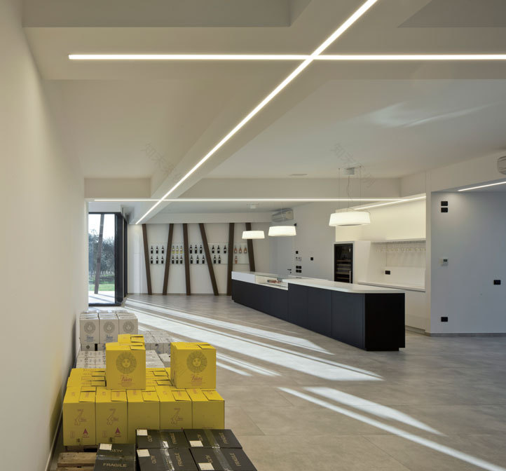 家族经营的酒庄,传统与现代的完美结合-7