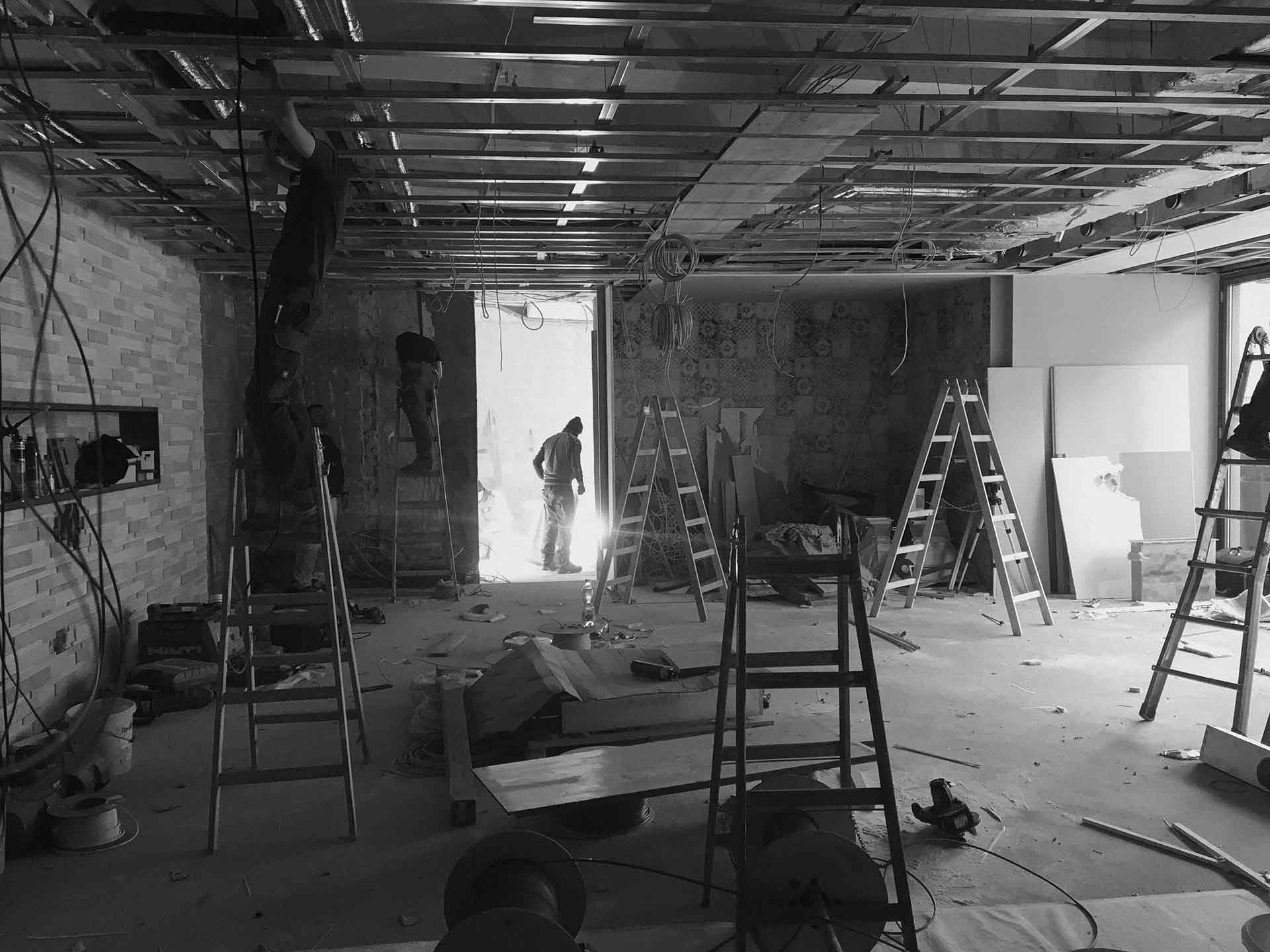 阿尔卑斯风情 西餐厅 Architect and Friends 打造现代用餐空间-8